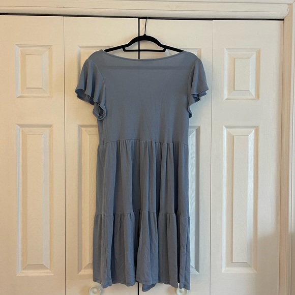 Baby Blue Flowy Summer Dress - Picture 3 of 3